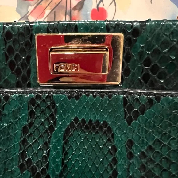 FENDI Peekaboo Mini Green python bag - Picture 6 of 16